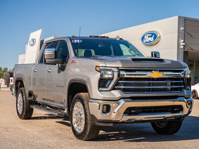 Used 2024 Chevrolet Silverado 2500 LTZ w/ LTZ Plus Package