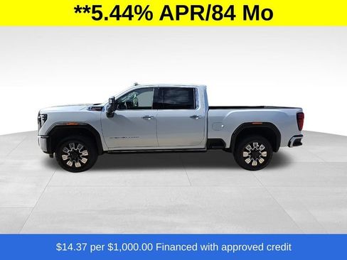 New 2026 GMC Sierra 3500 Denali w/ Denali Reserve Package AWD/4WD image 4