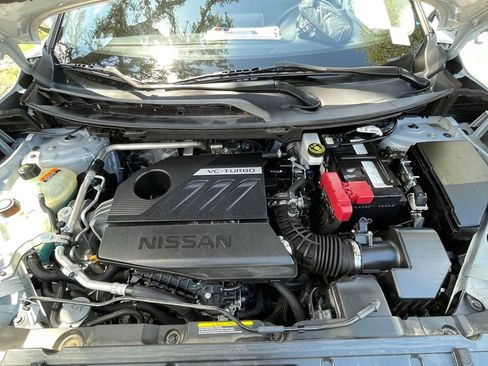 Used 2024 Nissan Rogue SV FWD image 27