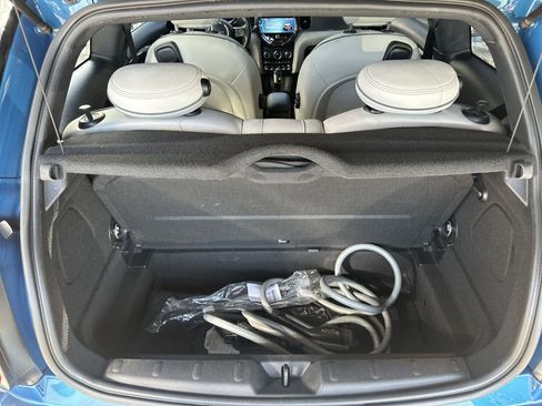 Used 2023 MINI Cooper SE image 21