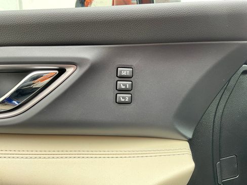 New 2026 Subaru Ascent Limited AWD/4WD image 12