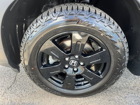 Used 2017 Honda Ridgeline Black Edition image 8