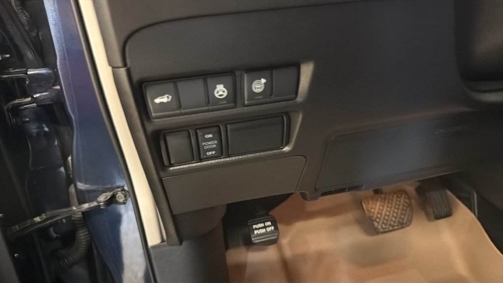 Used 2024 INFINITI QX80 Luxe AWD/4WD image 17