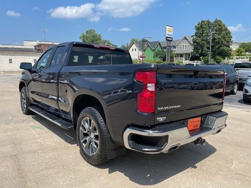 Used 2023 Chevrolet Silverado 1500 LT image 14