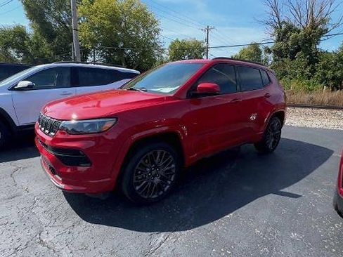 Used 2024 Jeep Compass Limited AWD/4WD image 4