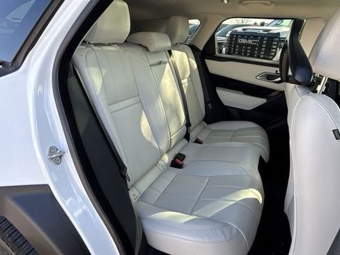 Used 2023 Land Rover Range Rover Velar R-Dynamic S image 23