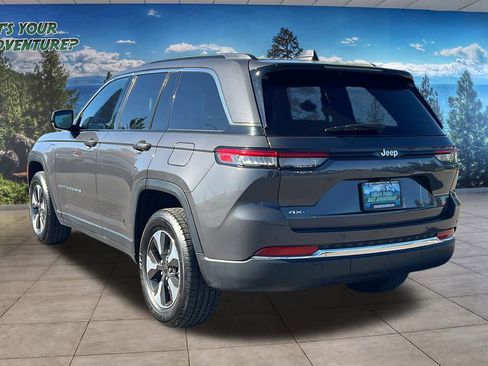 Used 2024 Jeep Grand Cherokee Limited 4xe image 7