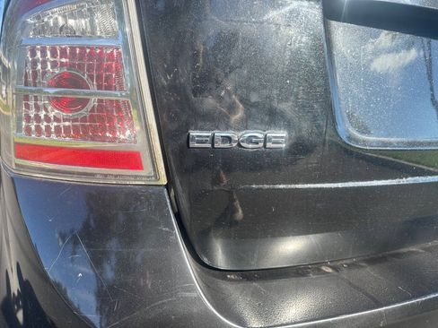 Used 2010 Ford Edge SEL AWD/4WD image 9