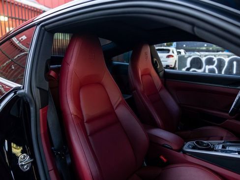 Certified 2024 Porsche 911 Carrera 4S image 29