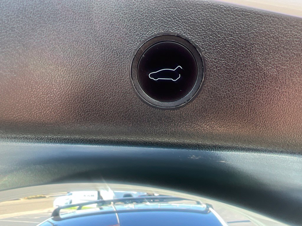 Used 2023 Tesla Model 3 Standard Range RWD image 38