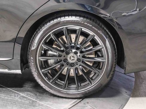 Used 2026 Mercedes-Benz S 580 4MATIC Sedan image 9