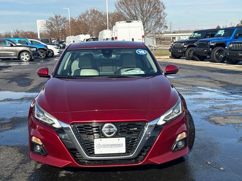 Used 2019 Nissan Altima 2.5 Platinum image 8