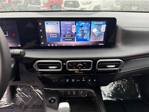 Used 2026 Nissan Sentra SR w/ Floor Mat Package FWD image 17