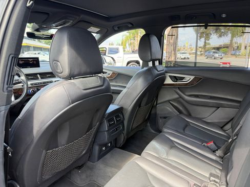 Used 2018 Audi Q7 2.0T Premium Plus w/ Premium Plus Package image 16