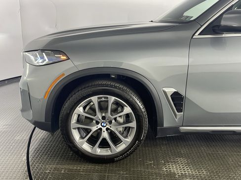 Certified 2026 BMW X5 xDrive40i AWD/4WD image 4