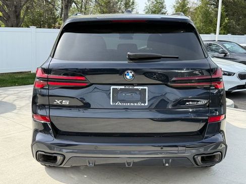 Certified 2024 BMW X5 xDrive40i w/ M Sport Package AWD/4WD image 5