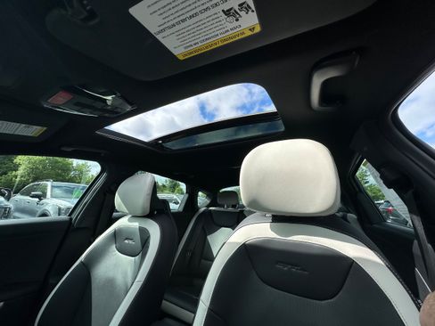 Used 2025 Kia K4 GT-Line w/ GT-Line Premium Package FWD image 27