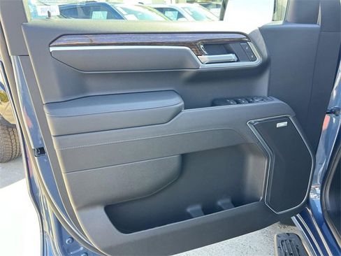 New 2026 GMC Sierra 1500 Elevation w/ Elevation Premium Package image 10