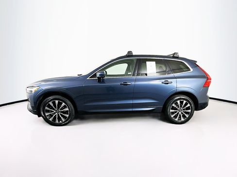 Used 2023 Volvo XC60 B5 Core w/ Climate Package FWD image 4