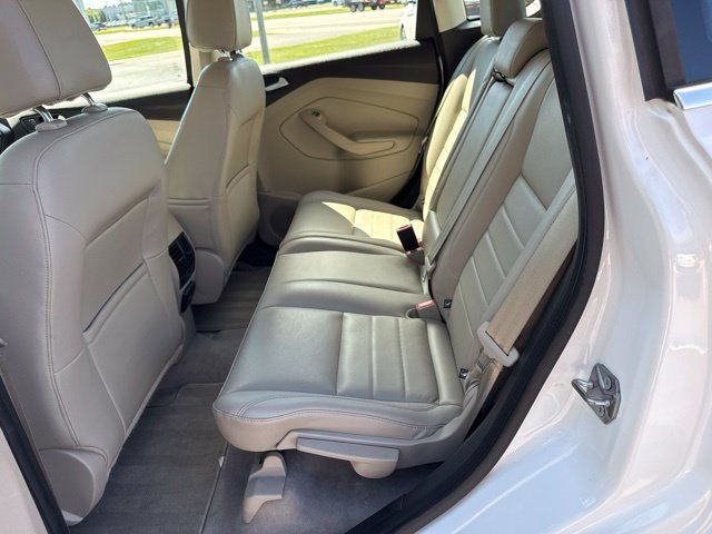 Used 2015 Ford C-MAX SEL w/ Equipment Group 302A FWD image 24
