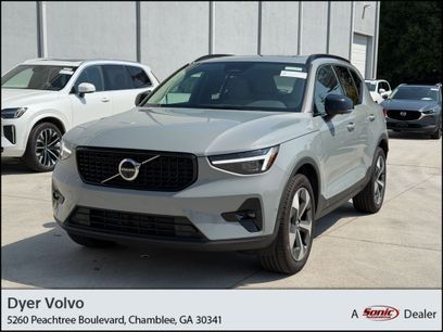 Used 2026 Volvo XC40 B5 Plus w/ Protection Package Premier