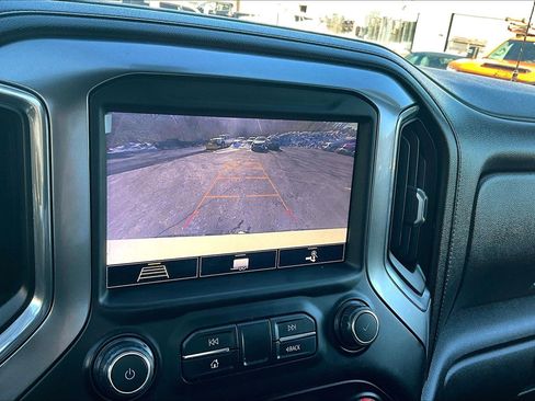 Used 2020 Chevrolet Silverado 1500 LT Trail Boss image 10