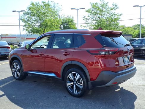 Used 2021 Nissan Rogue SL FWD image 9