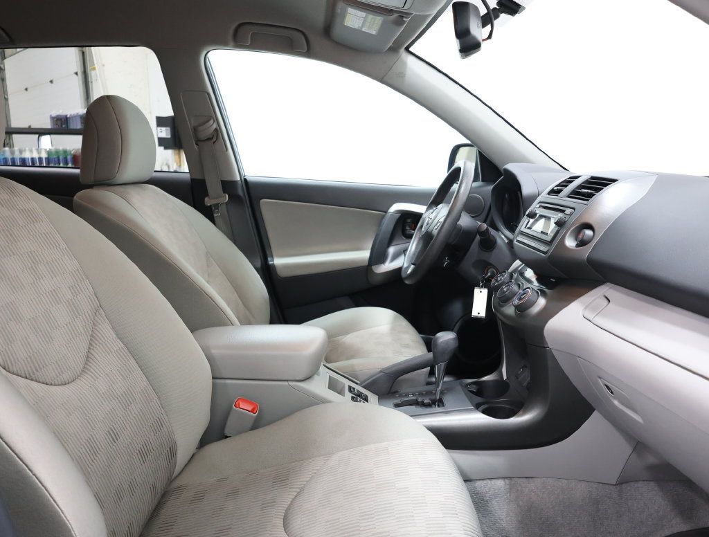 Used 2012 Toyota RAV4 FWD w/ Value Pkg image 21