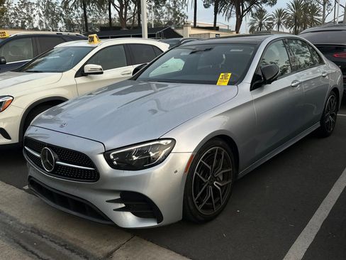 Used 2022 Mercedes-Benz E 350 Sedan image 2