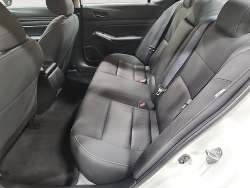 Used 2024 Nissan Altima 2.5 S FWD image 13