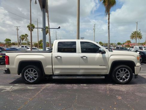 Used 2015 GMC Sierra 1500 Denali w/ Driver Alert Package RWD image 4