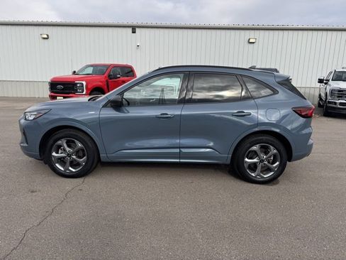 Used 2023 Ford Escape ST-Line w/ Tech Pack #1 image 6