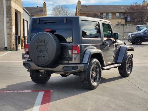 Used 2017 Jeep Wrangler 75th Anniversary image 13