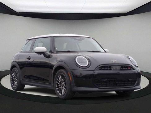 Certified 2025 MINI Cooper S image 2