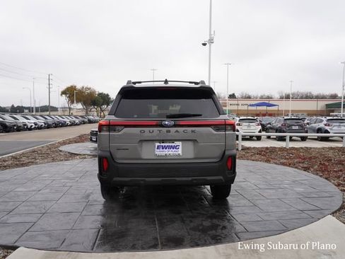 New 2026 Subaru Outback Limited image 4
