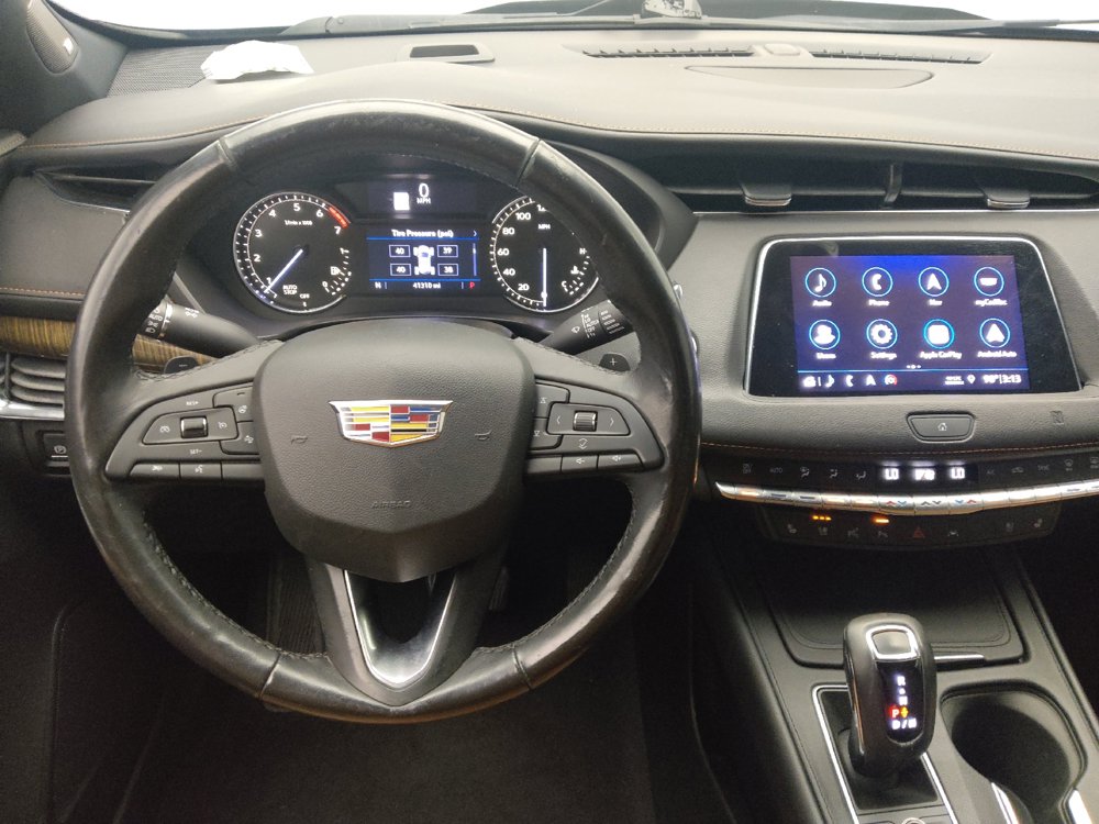 Used 2019 Cadillac XT4 Premium Luxury w/ Enhanced Visibility Package FWD image 22