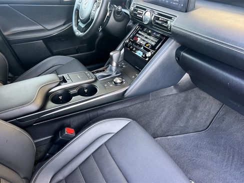 Used 2025 Lexus IS 350 F Sport w/ Navigation Package image 17