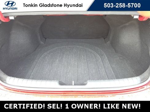 Certified 2024 Hyundai Elantra SEL image 27