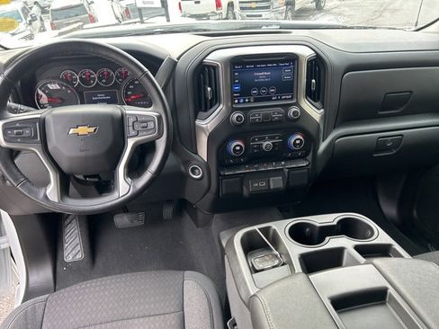 Used 2022 Chevrolet Silverado 1500 LT image 22