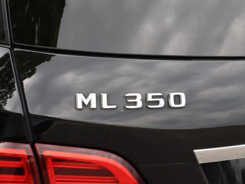 Used 2013 Mercedes-Benz ML 350 4MATIC image 9