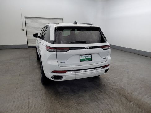 Used 2022 Jeep Grand Cherokee Overland image 6