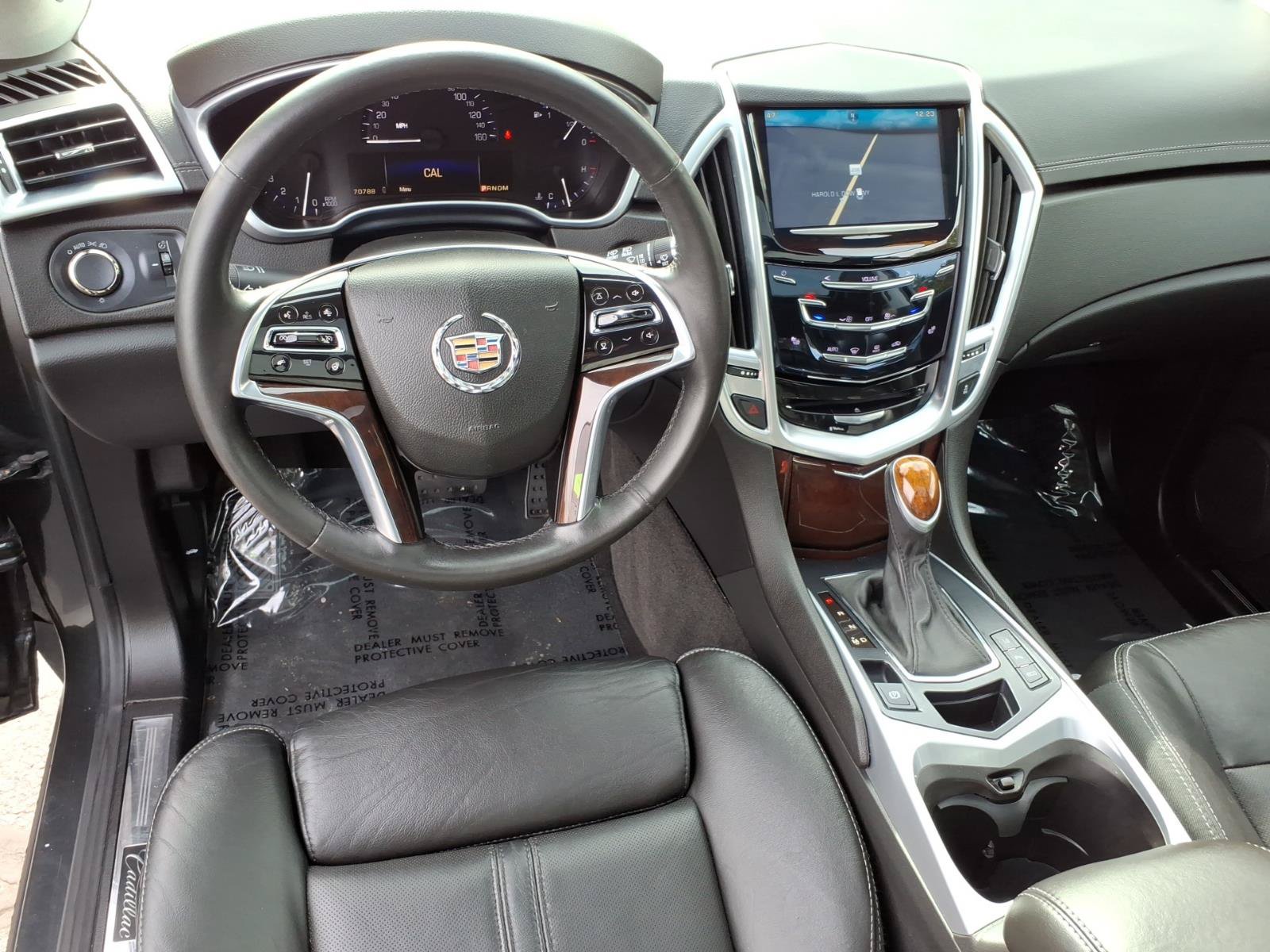 Used 2016 Cadillac SRX Luxury w/ Driver Awareness Package AWD/4WD image 12