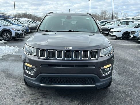 Used 2019 Jeep Compass Limited image 2