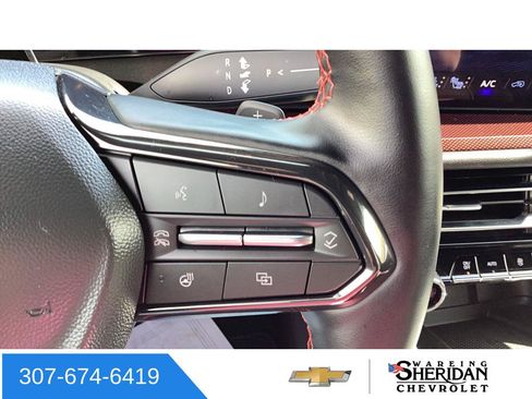 Used 2026 Chevrolet Traverse RS AWD/4WD image 19