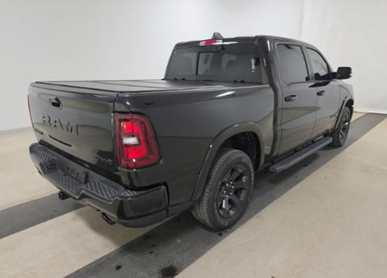 Used 2025 RAM 1500 Big Horn AWD/4WD image 4