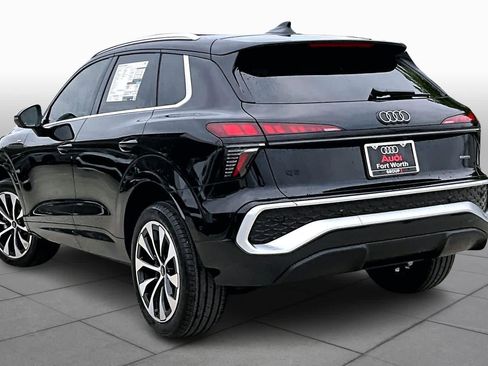 New 2026 Audi Q3 quattro 2.0T AWD/4WD image 12