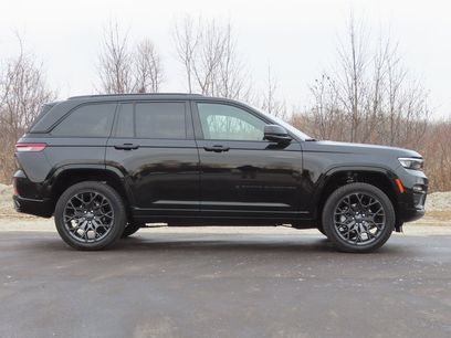 New 2025 Jeep Grand Cherokee Summit w/ Obsidian Package