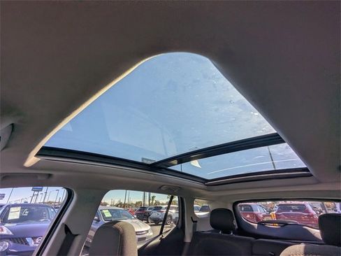 Used 2020 GMC Terrain SLE w/ Driver Convenience Package image 24