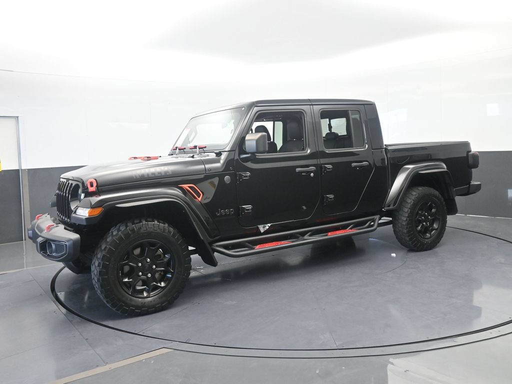 Used 2023 Jeep Gladiator Sport AWD/4WD image 2