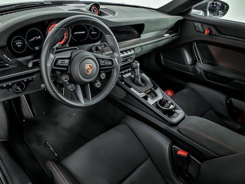 Used 2024 Porsche 911 GT3 RS RWD image 13